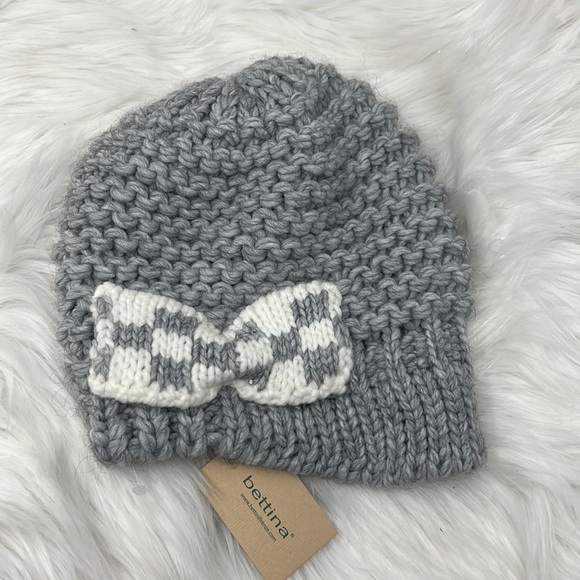 BETTINA GRAY & WHITE BOW KNIT HAT WOMEN’S OS main image 6